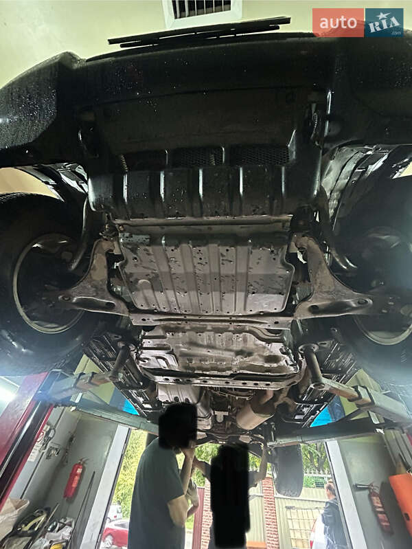 Внедорожник / Кроссовер Mitsubishi Pajero Wagon 2006 в Киеве фото 24 Внедорожник / Кроссовер Mitsubishi Pajero Wagon 2006 в Киеве