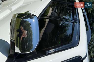 Внедорожник / Кроссовер Mitsubishi Pajero Wagon 2012 в 