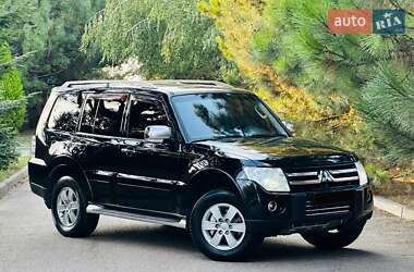 Внедорожник / Кроссовер Mitsubishi Pajero Wagon 2009 в Днепре