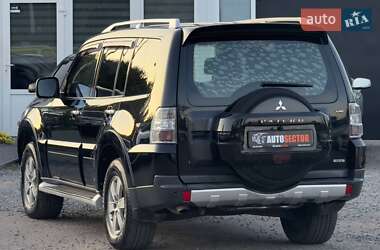 Внедорожник / Кроссовер Mitsubishi Pajero Wagon 2008 в 