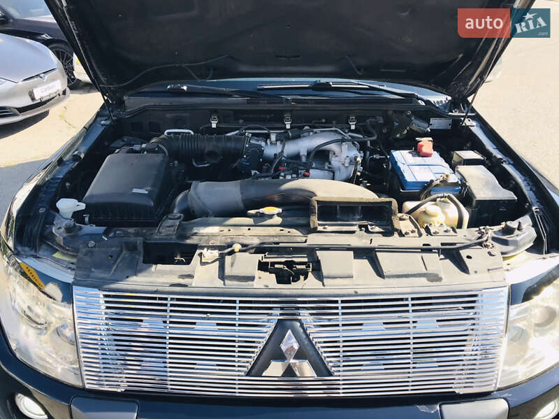 Внедорожник / Кроссовер Mitsubishi Pajero Wagon 2007 в Одессе фото 19 Внедорожник / Кроссовер Mitsubishi Pajero Wagon 2007 в Одессе