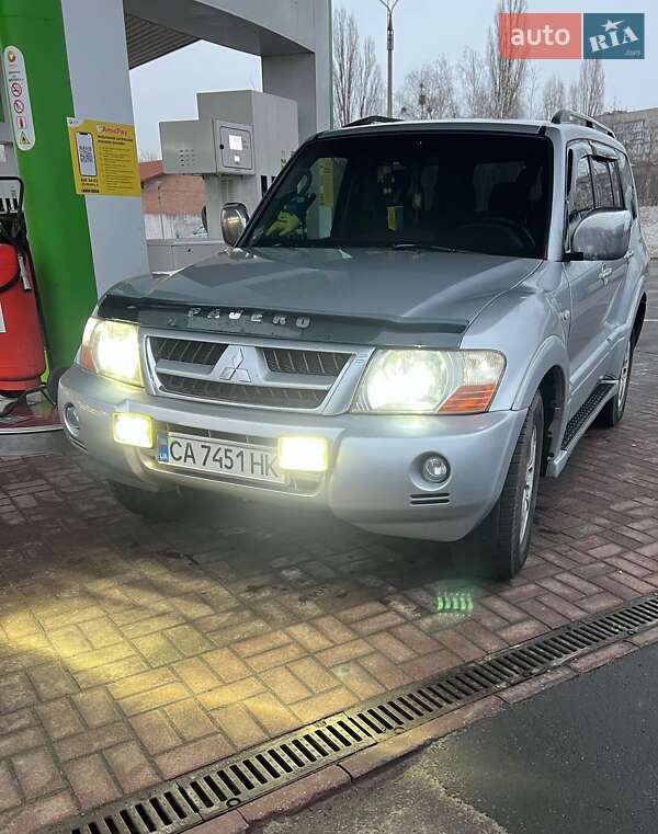 Внедорожник / Кроссовер Mitsubishi Pajero Wagon 2006 в Черкассах