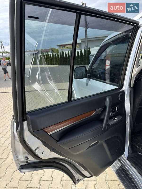 Внедорожник / Кроссовер Mitsubishi Pajero Wagon 2008 в Черновцах