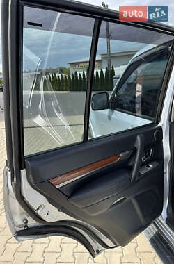 Позашляховик / Кросовер Mitsubishi Pajero Wagon 2008 в 