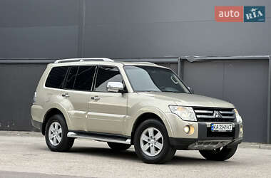 Внедорожник / Кроссовер Mitsubishi Pajero Wagon 2008 в Киеве