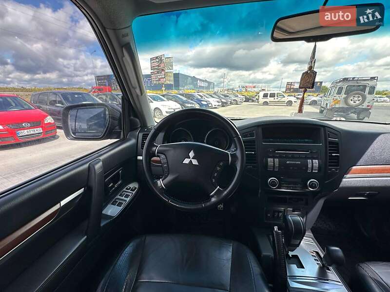 Внедорожник / Кроссовер Mitsubishi Pajero Wagon 2007 в Львове