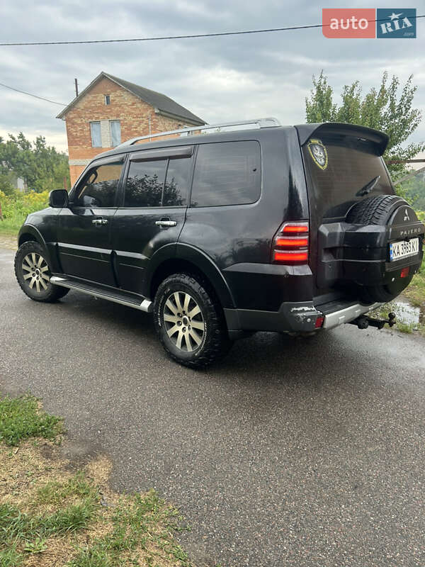 Внедорожник / Кроссовер Mitsubishi Pajero Wagon 2008 в Киеве фото 8 Внедорожник / Кроссовер Mitsubishi Pajero Wagon 2008 в Киеве