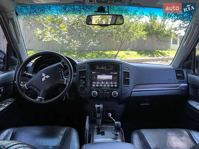 Внедорожник / Кроссовер Mitsubishi Pajero Wagon 2008 в Киеве