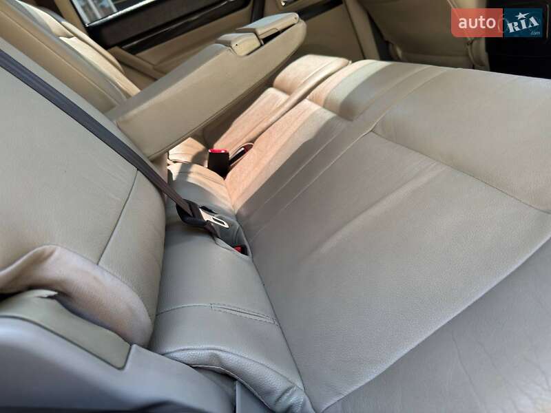 Внедорожник / Кроссовер Mitsubishi Pajero Wagon 2012 в Ахтырке