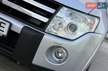 Внедорожник / Кроссовер Mitsubishi Pajero Wagon 2008 в 