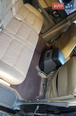 Внедорожник / Кроссовер Mitsubishi Pajero Wagon 2004 в 