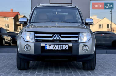 Внедорожник / Кроссовер Mitsubishi Pajero Wagon 2008 в 
