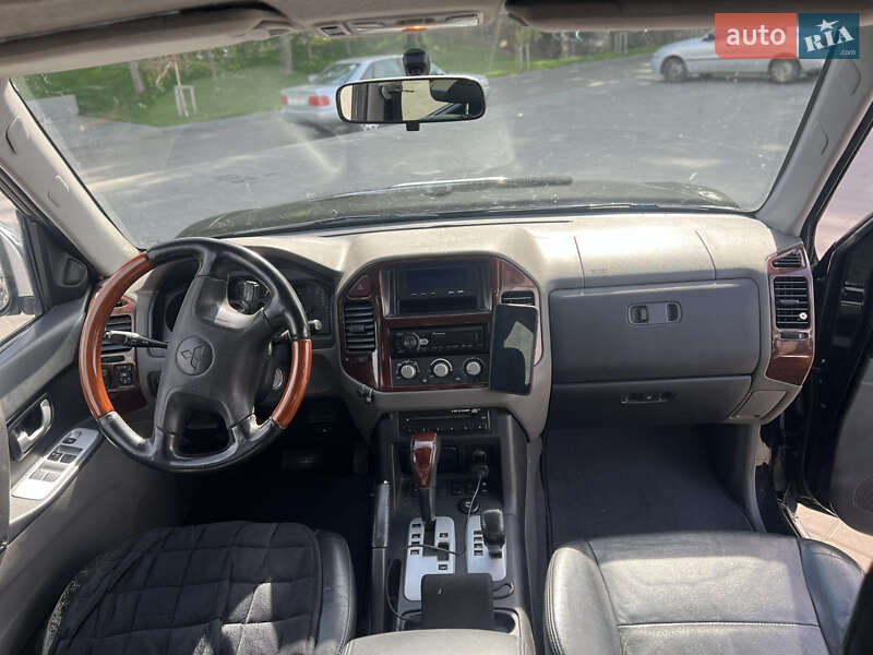 Внедорожник / Кроссовер Mitsubishi Pajero Wagon 2006 в Светловодске фото 8 Внедорожник / Кроссовер Mitsubishi Pajero Wagon 2006 в Светловодске