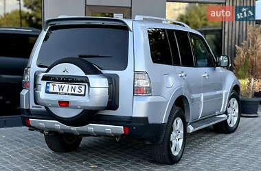 Внедорожник / Кроссовер Mitsubishi Pajero Wagon 2008 в 