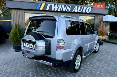 Внедорожник / Кроссовер Mitsubishi Pajero Wagon 2008 в 