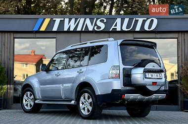 Внедорожник / Кроссовер Mitsubishi Pajero Wagon 2008 в 