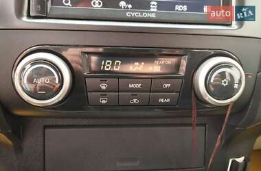 Внедорожник / Кроссовер Mitsubishi Pajero Wagon 2008 в 