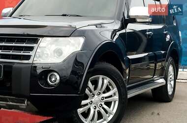 Внедорожник / Кроссовер Mitsubishi Pajero Wagon 2008 в 