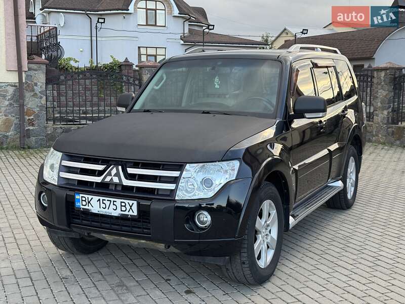 Внедорожник / Кроссовер Mitsubishi Pajero Wagon 2007 в Сарнах