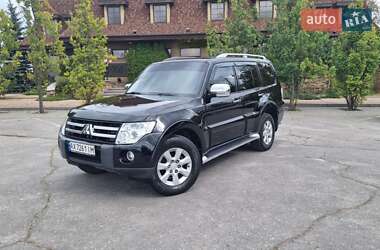 Внедорожник / Кроссовер Mitsubishi Pajero Wagon 2008 в 