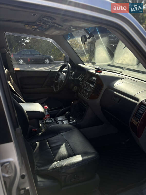 Внедорожник / Кроссовер Mitsubishi Pajero Wagon 2004 в Славянске