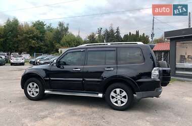 Внедорожник / Кроссовер Mitsubishi Pajero Wagon 2008 в 