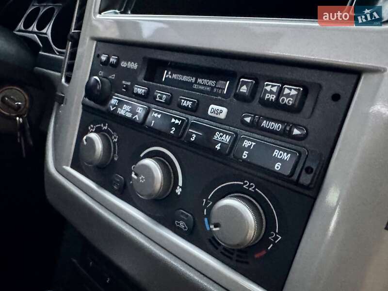 Внедорожник / Кроссовер Mitsubishi Pajero Wagon 2005 в Одессе