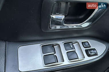 Внедорожник / Кроссовер Mitsubishi Pajero Wagon 2007 в 