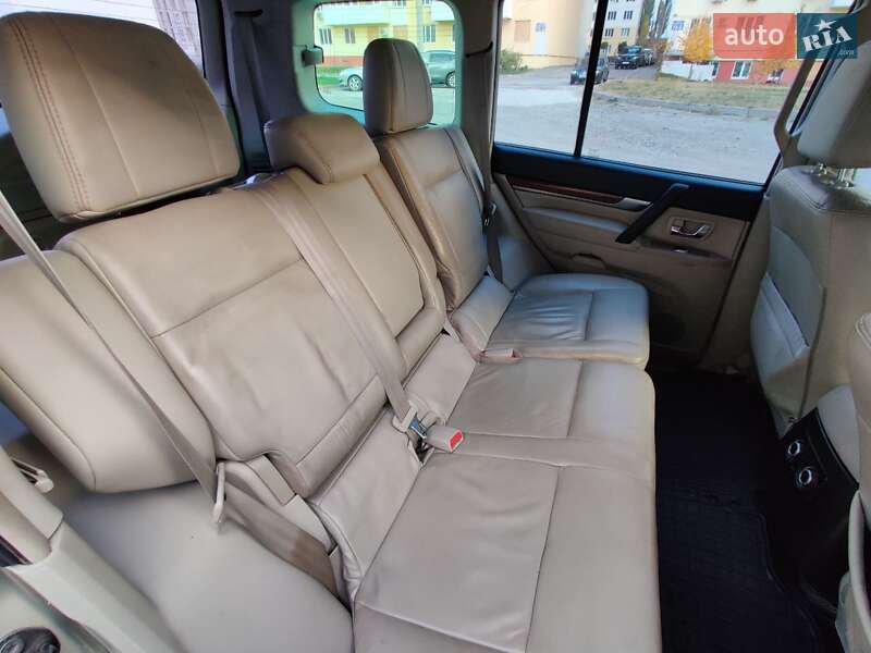 Внедорожник / Кроссовер Mitsubishi Pajero Wagon 2008 в Харькове