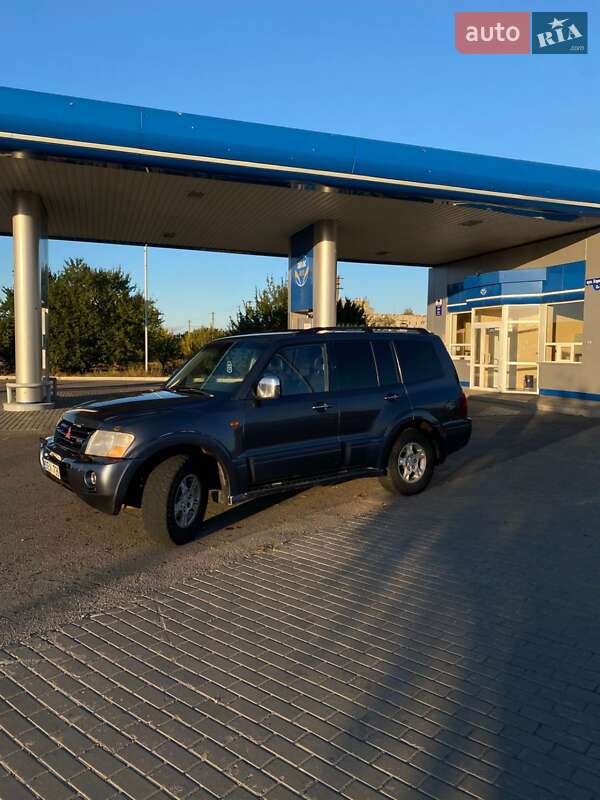 Внедорожник / Кроссовер Mitsubishi Pajero Wagon 2006 в Изюме
