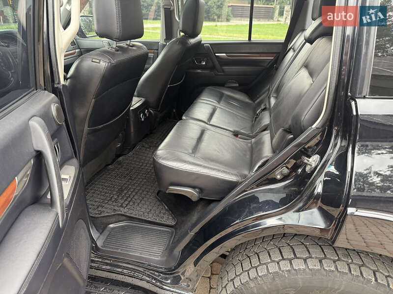 Внедорожник / Кроссовер Mitsubishi Pajero Wagon 2008 в Калуше