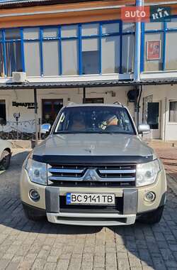 Позашляховик / Кросовер Mitsubishi Pajero Wagon 2008 в Львові