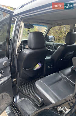 Внедорожник / Кроссовер Mitsubishi Pajero Wagon 2010 в 