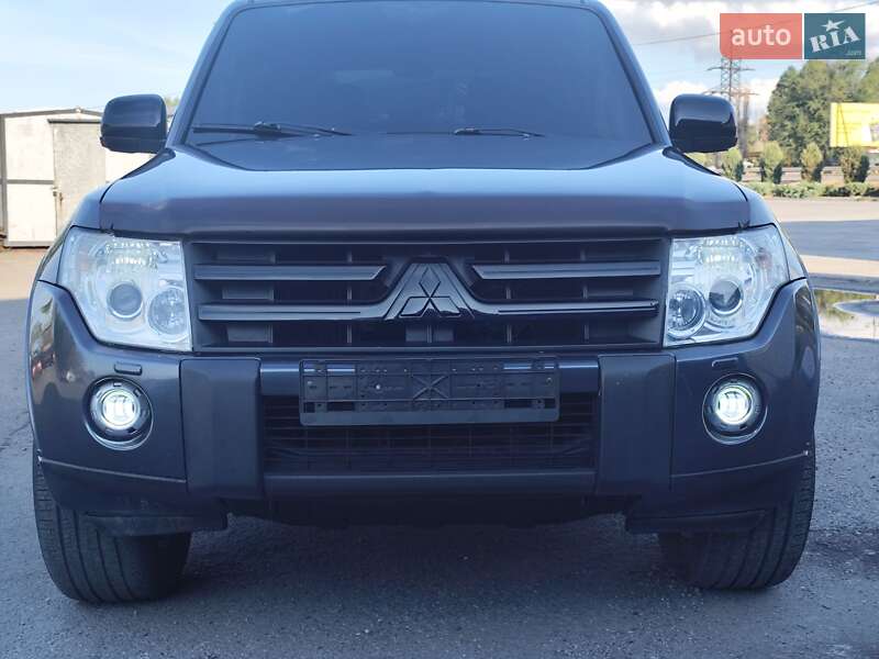 Внедорожник / Кроссовер Mitsubishi Pajero Wagon 2008 в Днепре