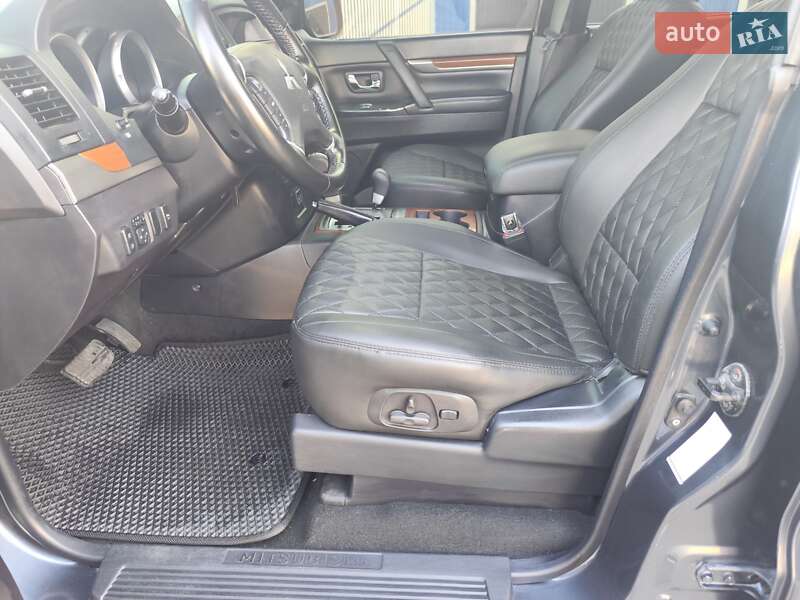 Внедорожник / Кроссовер Mitsubishi Pajero Wagon 2008 в Днепре