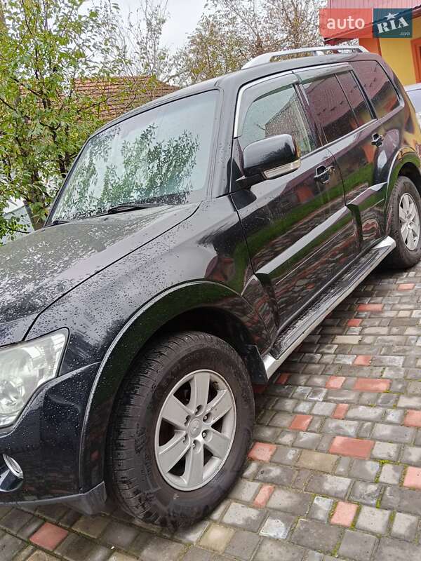 Внедорожник / Кроссовер Mitsubishi Pajero Wagon 2008 в Коломые