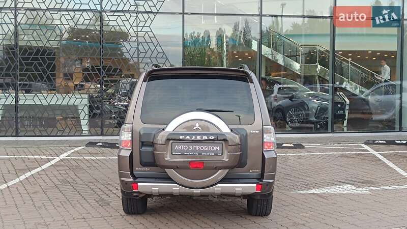 Внедорожник / Кроссовер Mitsubishi Pajero Wagon 2011 в Киеве фото 4 Внедорожник / Кроссовер Mitsubishi Pajero Wagon 2011 в Киеве