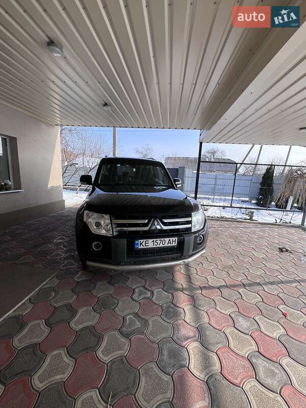 Позашляховик / Кросовер Mitsubishi Pajero Wagon 2009 в Синельниковому фото 11 Позашляховик / Кросовер Mitsubishi Pajero Wagon 2009 в Синельниковому