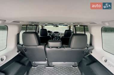 Позашляховик / Кросовер Mitsubishi Pajero Wagon 2008 в  фото 5 Позашляховик / Кросовер Mitsubishi Pajero Wagon 2008 в