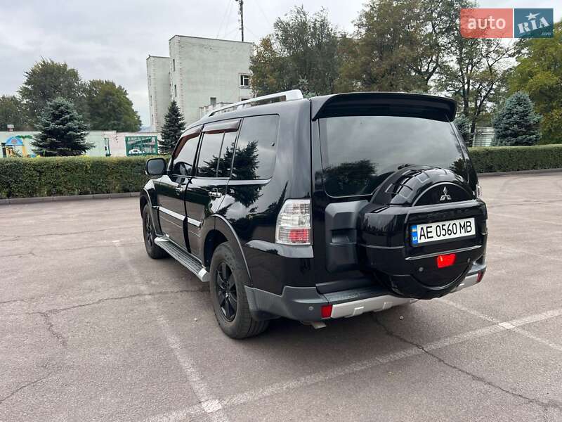 Внедорожник / Кроссовер Mitsubishi Pajero Wagon 2008 в Каменском