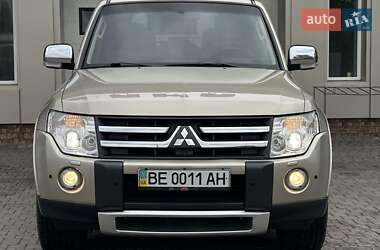 Внедорожник / Кроссовер Mitsubishi Pajero Wagon 2007 в 