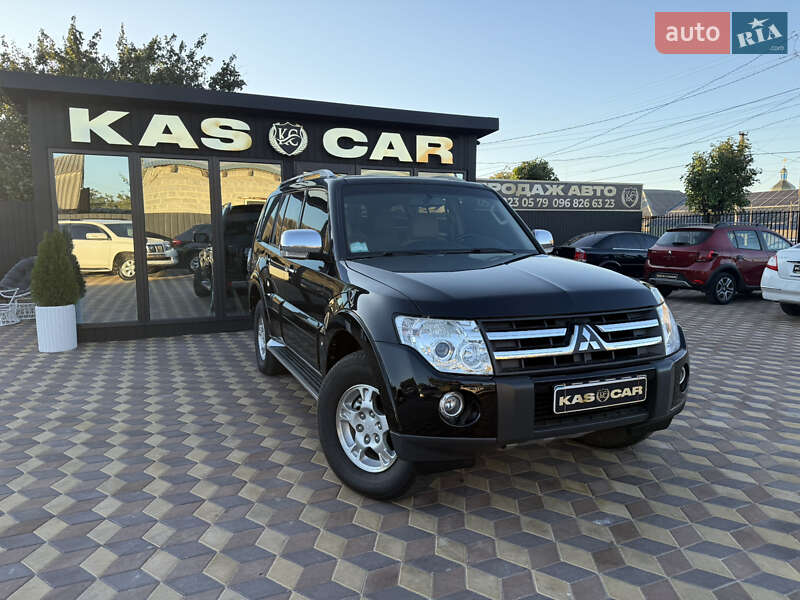 Позашляховик / Кросовер Mitsubishi Pajero Wagon 2007 в 