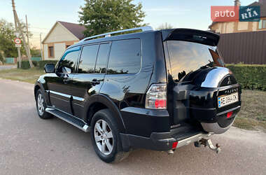Внедорожник / Кроссовер Mitsubishi Pajero Wagon 2008 в 