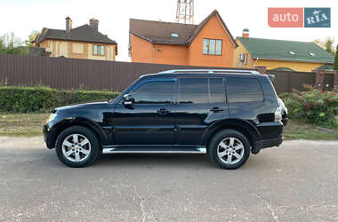 Внедорожник / Кроссовер Mitsubishi Pajero Wagon 2008 в 