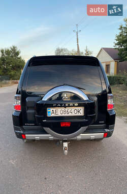 Внедорожник / Кроссовер Mitsubishi Pajero Wagon 2008 в 