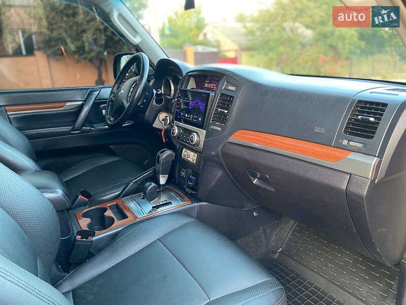 Внедорожник / Кроссовер Mitsubishi Pajero Wagon 2008 в Кропивницком