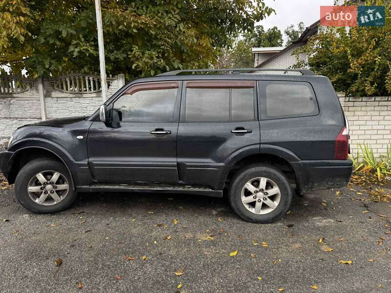 Внедорожник / Кроссовер Mitsubishi Pajero Wagon 2006 в Крюковщине