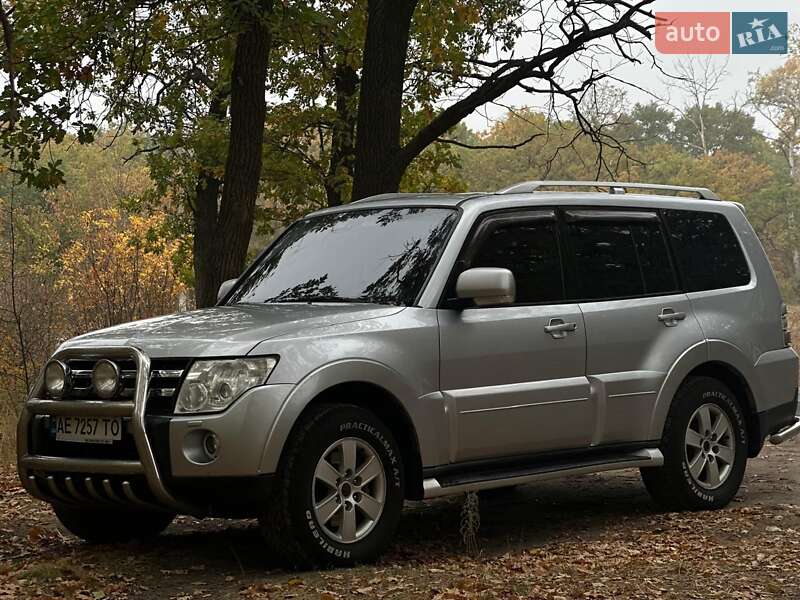 Позашляховик / Кросовер Mitsubishi Pajero Wagon 2007 в Павлограді