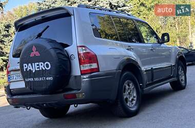 Позашляховик / Кросовер Mitsubishi Pajero Wagon 2003 в 