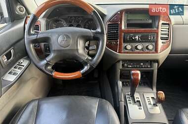 Позашляховик / Кросовер Mitsubishi Pajero Wagon 2003 в 